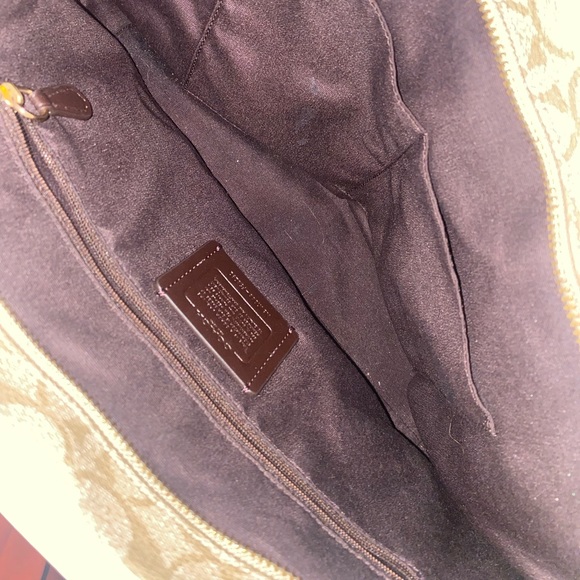 Coach Tote - Picture 4 of 5